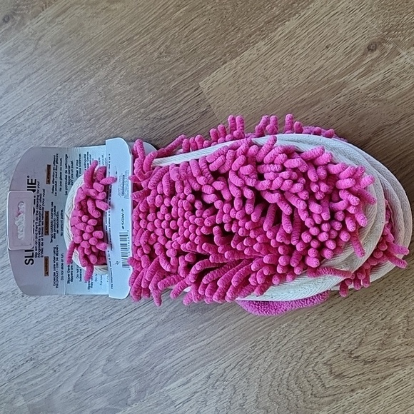 Slipper Genie Slippers: Size 6 to 9 - Picture 3 of 5